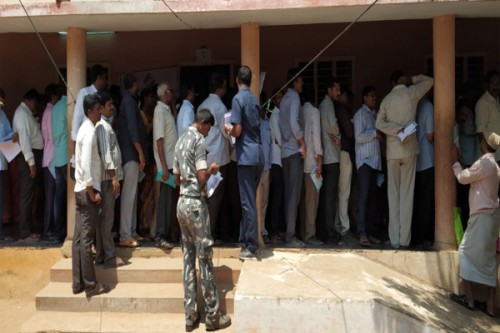 పొన్నూరులో 15 శాతం పోస్టల్‌ బ్యాలెట్‌ ఓటింగ్‌