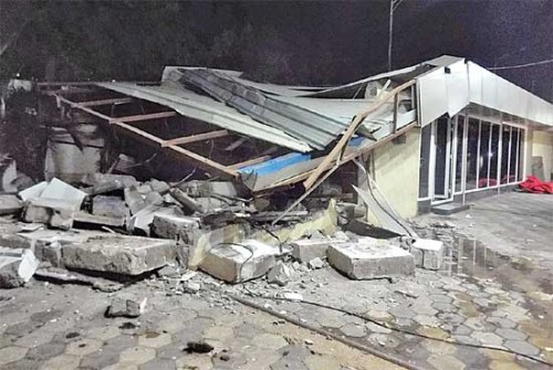 ప్రజావేదిక పరికరాలను వేలం వేయాలని సీఆర్డీఏ అధికారులు నిర్ణయిం