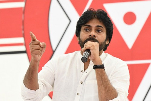 ప్రజలు జగన్ మాయలో పడొద్దు : పవన్ కళ్యాణ్