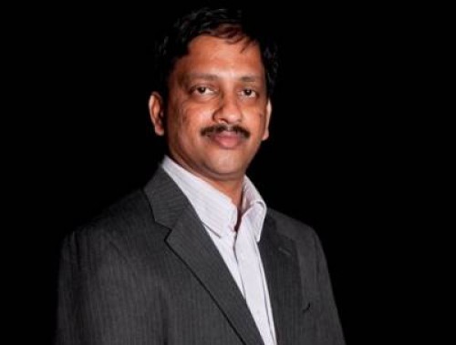సీఎన్ఎన్ - న్యూస్ 18 మేనేజింగ్ ఎడిటర్ రాధాకృష్ణన్ నాయర్ కన్నుమూత!