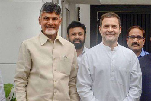 రాహుల్ గాంధీతో సీఎం చంద్రబాబు భేటీ
