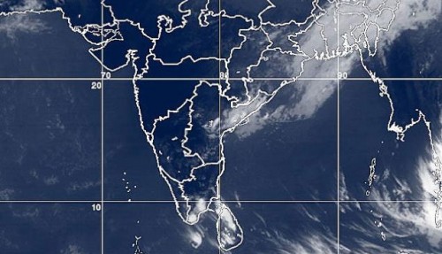 రాయలసీమ మీదుగా కోస్తా వరకు ఉపరితలద్రోణి