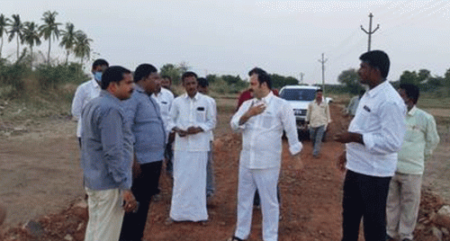 బనగానపల్లెలో ఎమ్మెల్యే పర్యటన