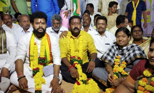 ముగిసిన ఎంపీ రామ్మోహన్‌ నాయుడు దీక్ష