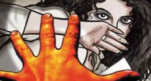 దారుణం.. స్కూల్ వ్యాన్‌ డ్రైవర్‌ విద్యార్థినిపై అత్యాచారయత్నం