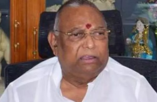 మాజీ ఎంపీ రాయపాటి ఇండ్లపై సీబీఐ దాడులు