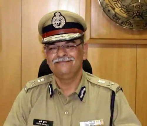 నేడు సిబిఐ డైరెక్టర్‌గా బాధ్యతలు స్వీకరించనున్న శుక్లా 