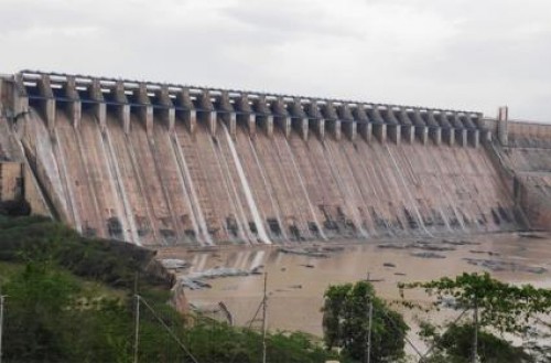 క్రస్ట్‌గేట్ల ద్వారా మాత్రమే సాగర్‌కు నీటి విడుదల