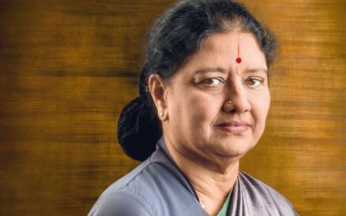 జైల్లోనే శశికళను విచారిస్తున్న ఐటీ అధికారులు