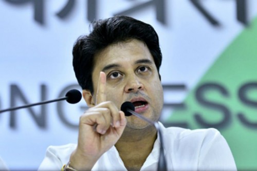 ప్రత్యర్థులను తక్కువగా అంచనా వేయొద్దు : సింధియా 