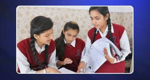 కరోనా ఎఫెక్ట్.. సిలబస్ తగ్గింపు?

