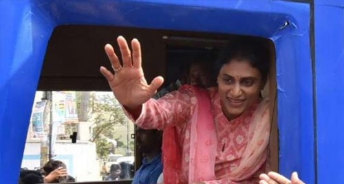 లోకేష్‌పై పంచ్ డైలాగ్‌లు విసిరిన వైయస్ షర్మిల 