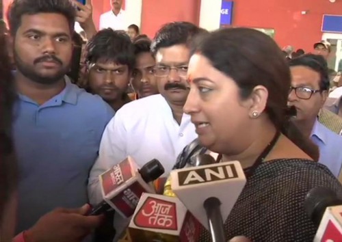 అమేథీ ప్రజలను అవమానించిన రాహుల్‌ : స్మృతి ఇరానీ 