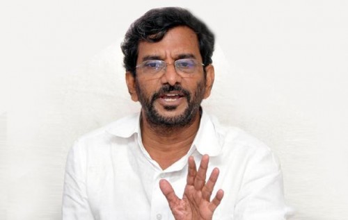 సిబిఐని కేంద్రప్రభుత్వం గుపిట్లో పెట్టుకుంది: సోమిరెడ్డి