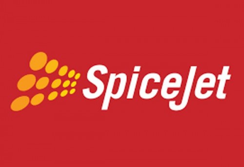 స్పైస్ జెట్ ప్రయాణికుని వద్ద బుల్లెట్లు
