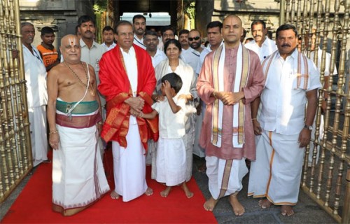 శ్రీవారిని దర్శించుకున్న శ్రీలంక అధ్యక్షుడు సిరిసేన
