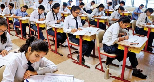  పాఠశాలలకు సెలవు..ఆ పరీక్షలన్నీ వాయిదా...!
