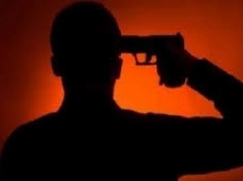 ఏఆర్ కానిస్టేబుల్ ఆత్మహత్యాయత్నం