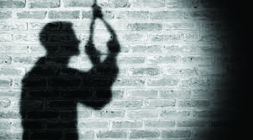  శ్రీకాకుళంలో విషాదం...ఉరి వేసుకుని పదో తరగతి విద్యార్థి మృతి