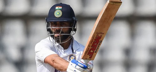 టాస్ గెలిచి బ్యాటింగ్ ఎంచుకున్న టీమిండియా

