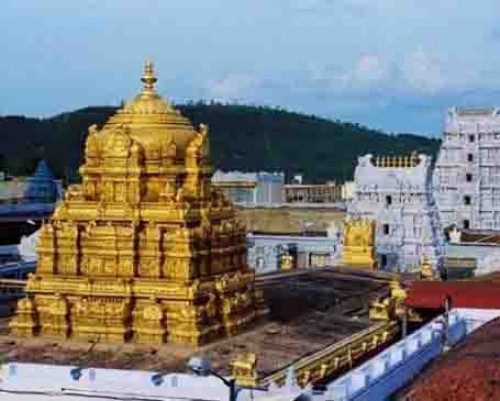 శ్రీవారి సర్వదర్శనానికి మూడు గంటలు