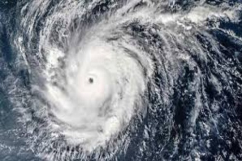 తుపానుగా మారిన తీవ్ర వాయుగుండం