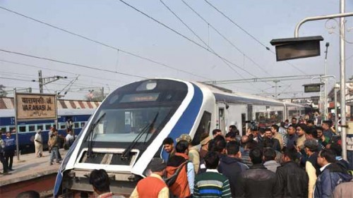 వందే భారత్ ఎక్స్‌ప్రెస్ ప్రయాణ చార్జీల వివరాలను రైల్వే శాఖ