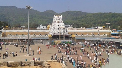  తిరుమలలో భక్తుల రద్దీ సాదారణం