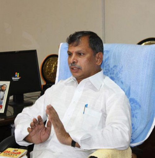 రైతుల ఆత్మహత్యలు నిత్యకృత్యం : తులసిరెడ్డి