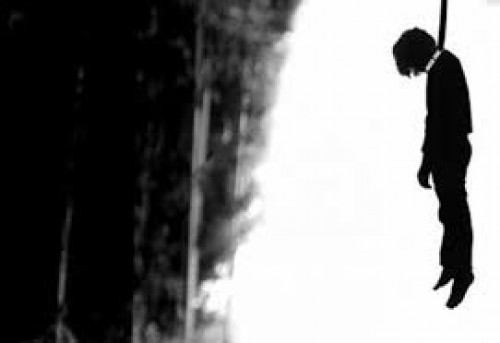 ఉరి వేసుకుని విద్యార్థి ఆత్మహత్య