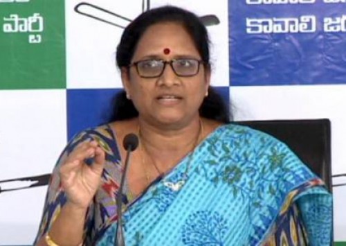 ఏపీ మహిళా కమిషన్ చైర్ పర్సన్ గా వాసిరెడ్డి పద్మ