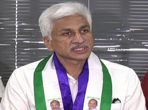 కేంద్రమంత్రి ప్రహ్లాద్ ను కలిసిన వైసీపీ నేతలు