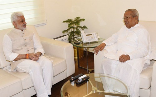 గవర్నర్ ను కలసిన విజయసాయి రెడ్డి