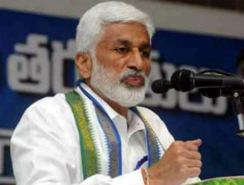 మైండ్ కంట్రోల్ తప్పి ఏదేదో మాట్లాడుతున్నారు: విజయసాయిరెడ్డి