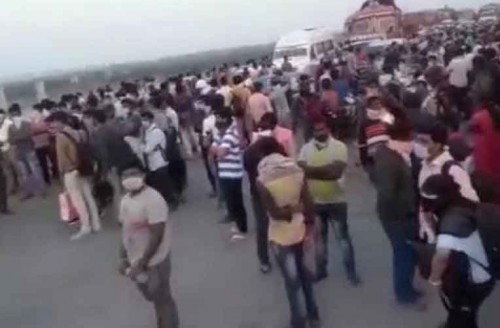 విజయవాడ తిరువూరు సరిహద్దు వద్ద ఉద్రిక్తత