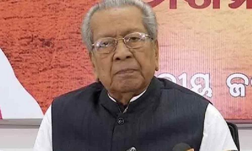 నేడు గవర్నర్ ను కలవనున్న రాష్ట్ర ఎన్నికల కమిషనర్​  రమేష్​కుమార్