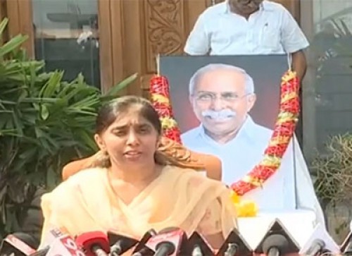 మీడియా, రాజకీయ నాయకులకు మనవి చేస్తున్నా..!