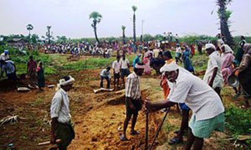 ఉపాధి హామీ నిధులను విడుదల చేసిన కేంద్రం