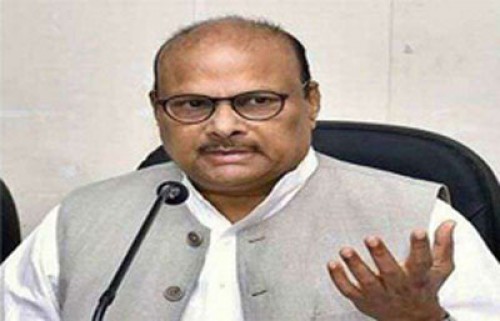 ఉన్నతాధికారులతో ఆర్ధికమంత్రి యనమల సమీక్ష