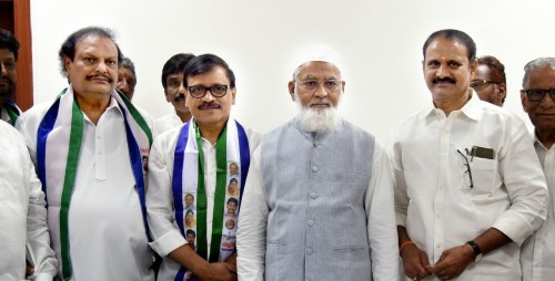 శాసన మండలి లో ముగ్గురు  వైసీపీ ఎమ్యెల్సీలు  ప్రమాణ స్వీకారం