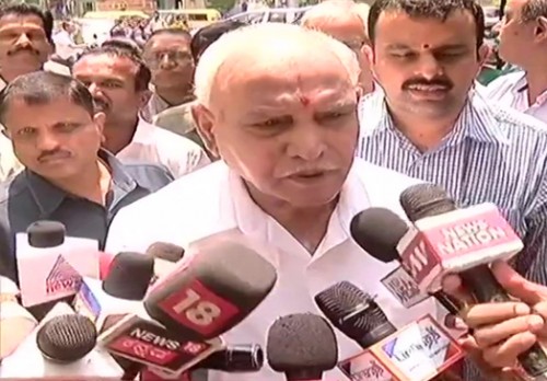 రాష్ట్రంలో మధ్యంతర ఎన్నికలు పెట్టాలి : యెడ్యూరప్ప