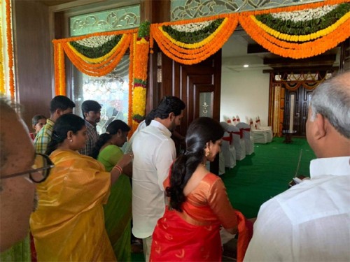 వైఎస్ జగన్ నూతన గృహ ప్రవేశం