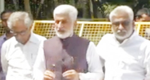 కేంద్ర ఎన్నికల సంఘంతో వైసీపీ నేతల భేటీ