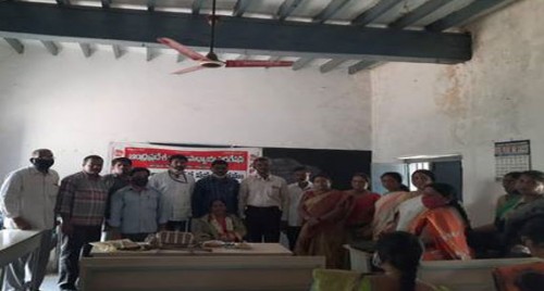 శేష జీవితాన్ని సమాజ సేవలో గడపండి: యూటీఎఫ్