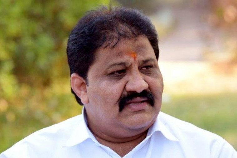 YSRCP MLA falls down while showing stick fighting skills during rally