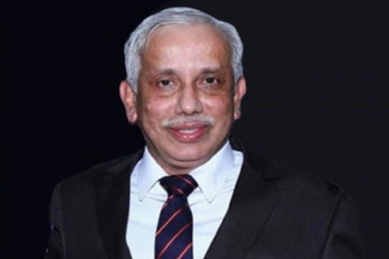 Former SC judge Nazeer takes oath as Andhra Governor