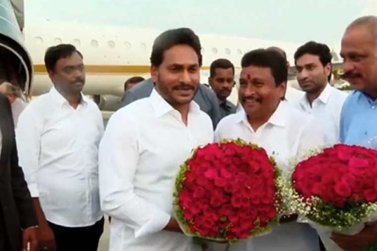 Chief Minister Y.S. Jagan returns from 10-day London tour