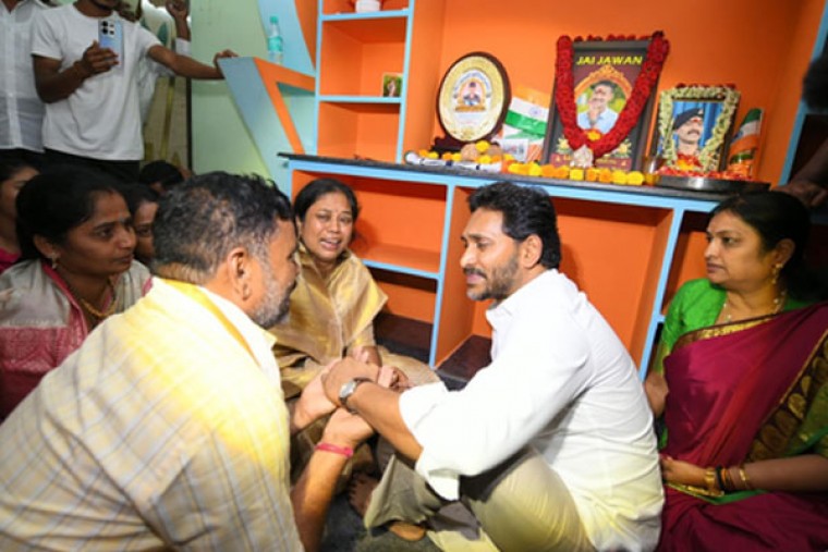 Jagan Consoles Family of Martyred Agniveer-A Tribute That Moved Many