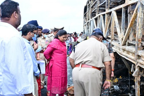 Andhra bus fire claims 19 lives; 16 teams formed for probe (Roundup)