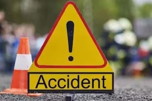 Three devotees killed in tempo-truck collision in Andhra